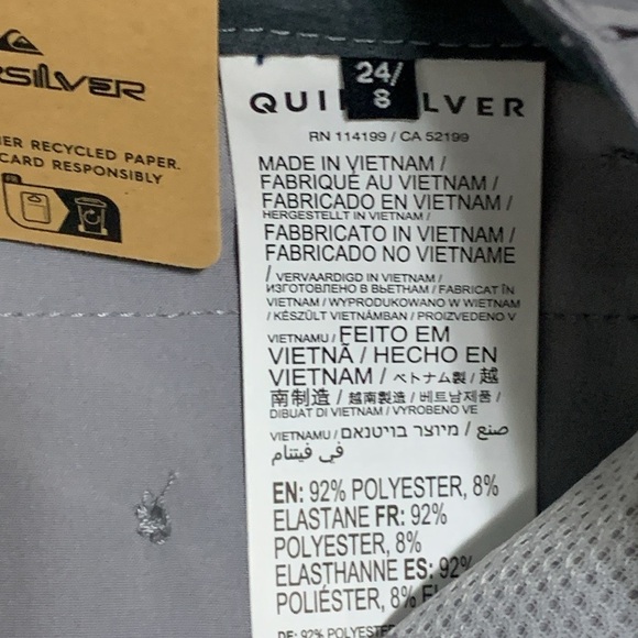 Boys QuikSilver Regular Fit Gray Amphibian Shorts Size 24/8 NEW WITH TAGS - Picture 9 of 9